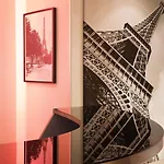 10 Opera By Happyculture Otel 3*