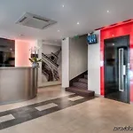 Otel 10 Opera By Happyculture 3*