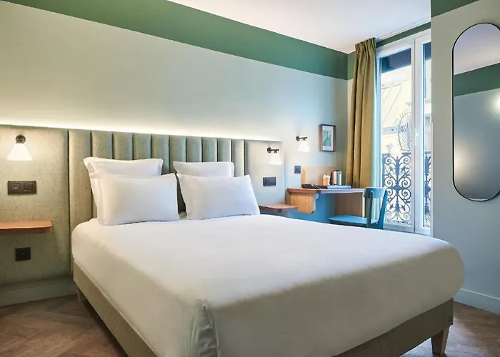 10 Opera By Happyculture 3* パリ