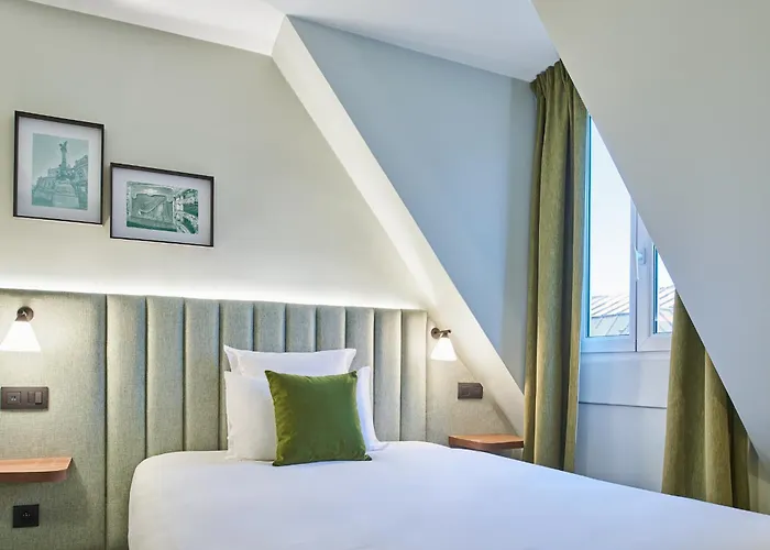 Hotel 10 Opéra By Happyculture 3*