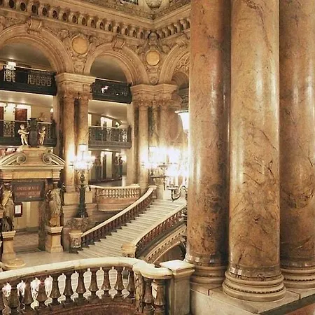 10 Opera By Happyculture Hotel