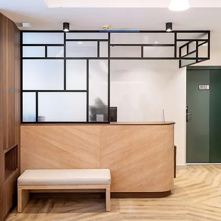 10 Opera By Happyculture Hotel 3*